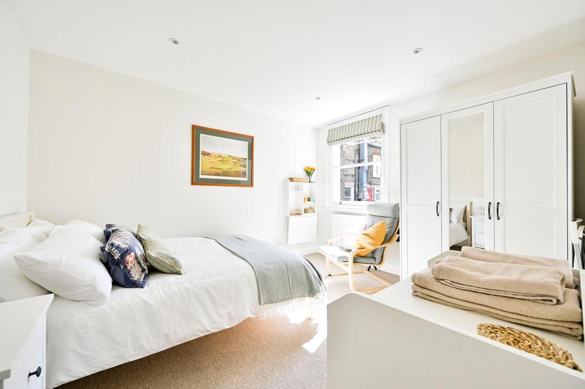 New Chic 3-Bed Flat In Clapham Apartment London Ngoại thất bức ảnh