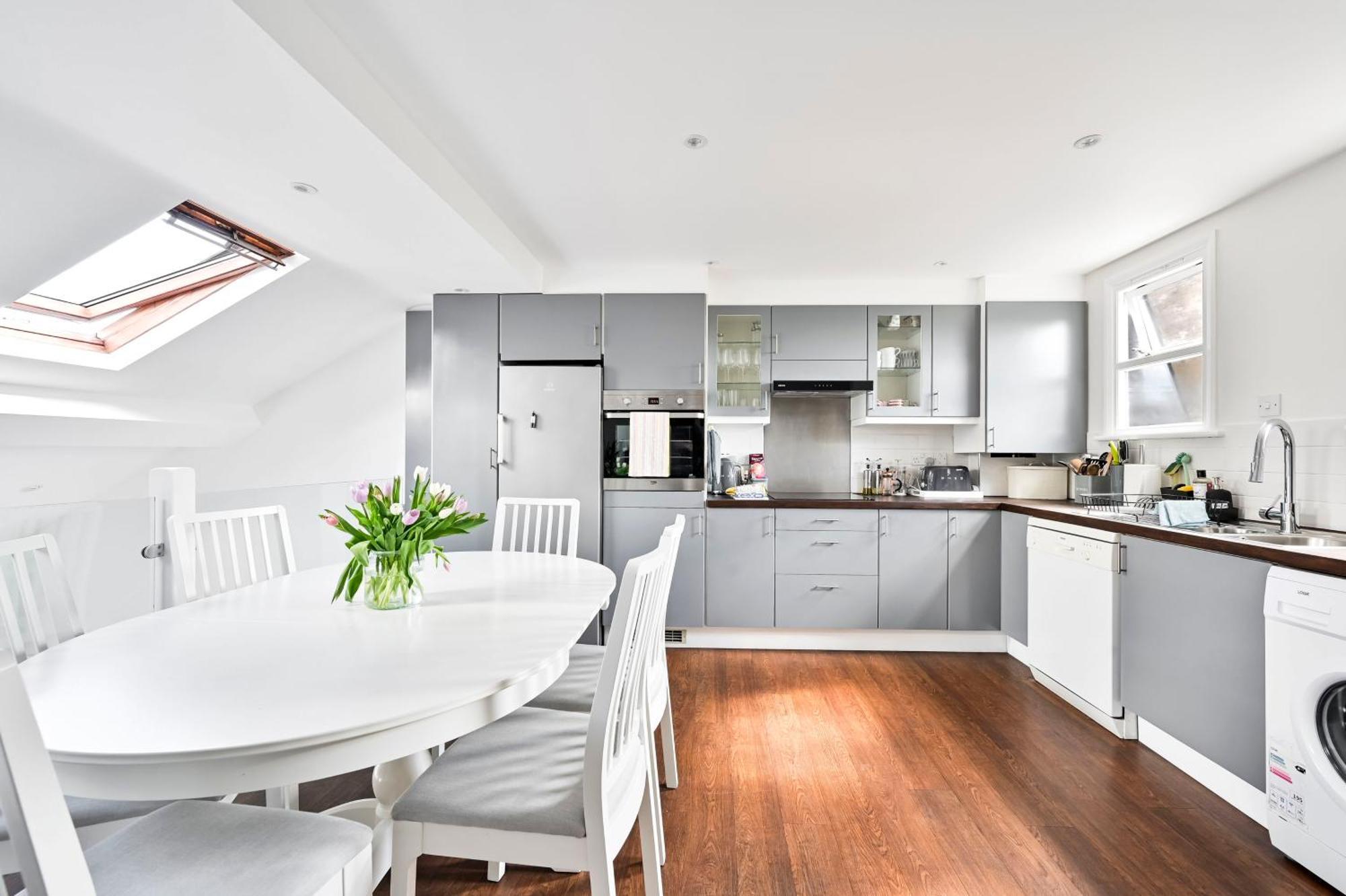 New Chic 3-Bed Flat In Clapham Apartment London Ngoại thất bức ảnh